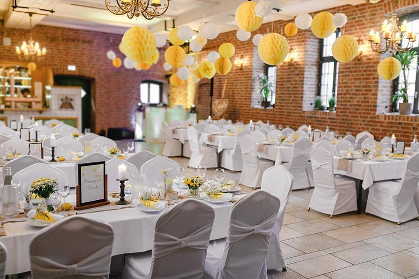 Schulzens Brauerei & Hotel Tangermünde Extérieur photo